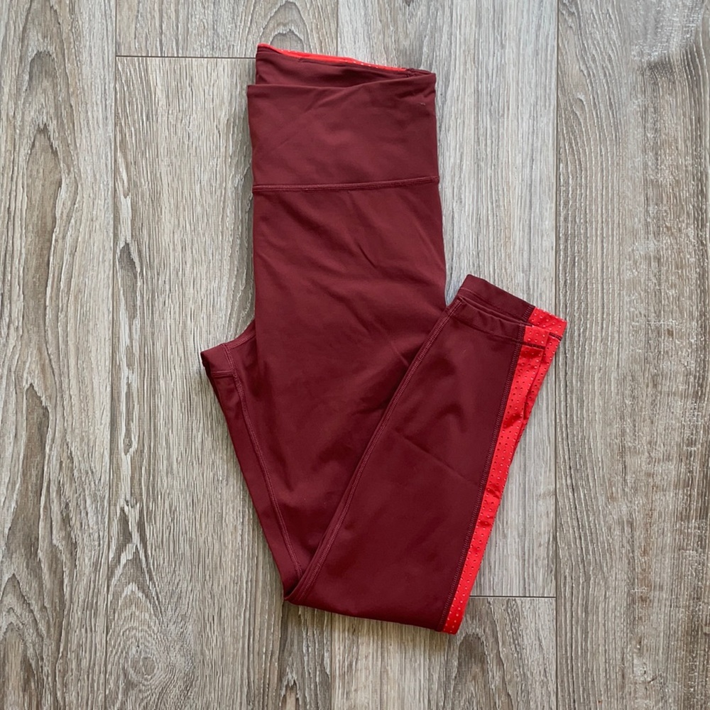 Athleta Ultimate Stash Pocket 7/8 Tight